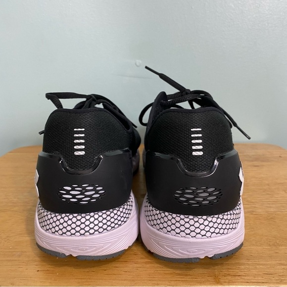 Under Armour Hovr Sonic 4‎ Sneakers Shoes Sz 13 Mens Black White main image 9